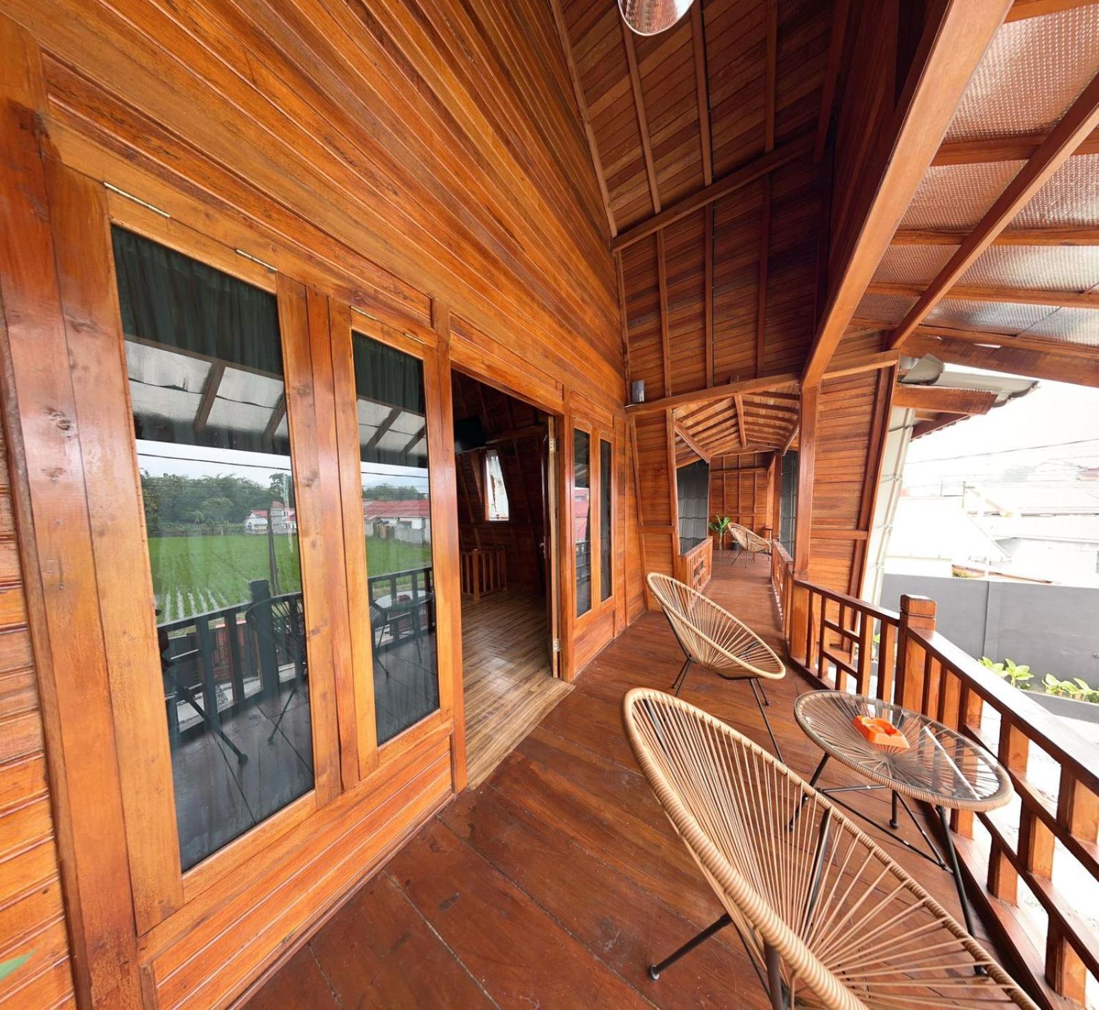 Noerbaya House Bukittinggi Villa Exterior photo